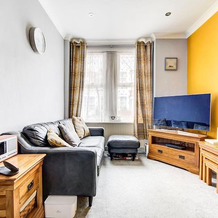 Guestready - Tranquility Near Shepherd'S Bush ลอนดอน ภายนอก รูปภาพ